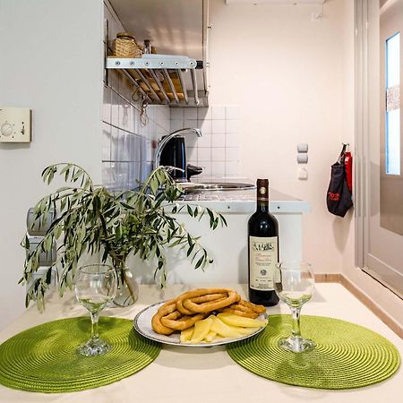Kitries Summer Getaway - Eden Seaside Suite Kitriai Bagian luar foto