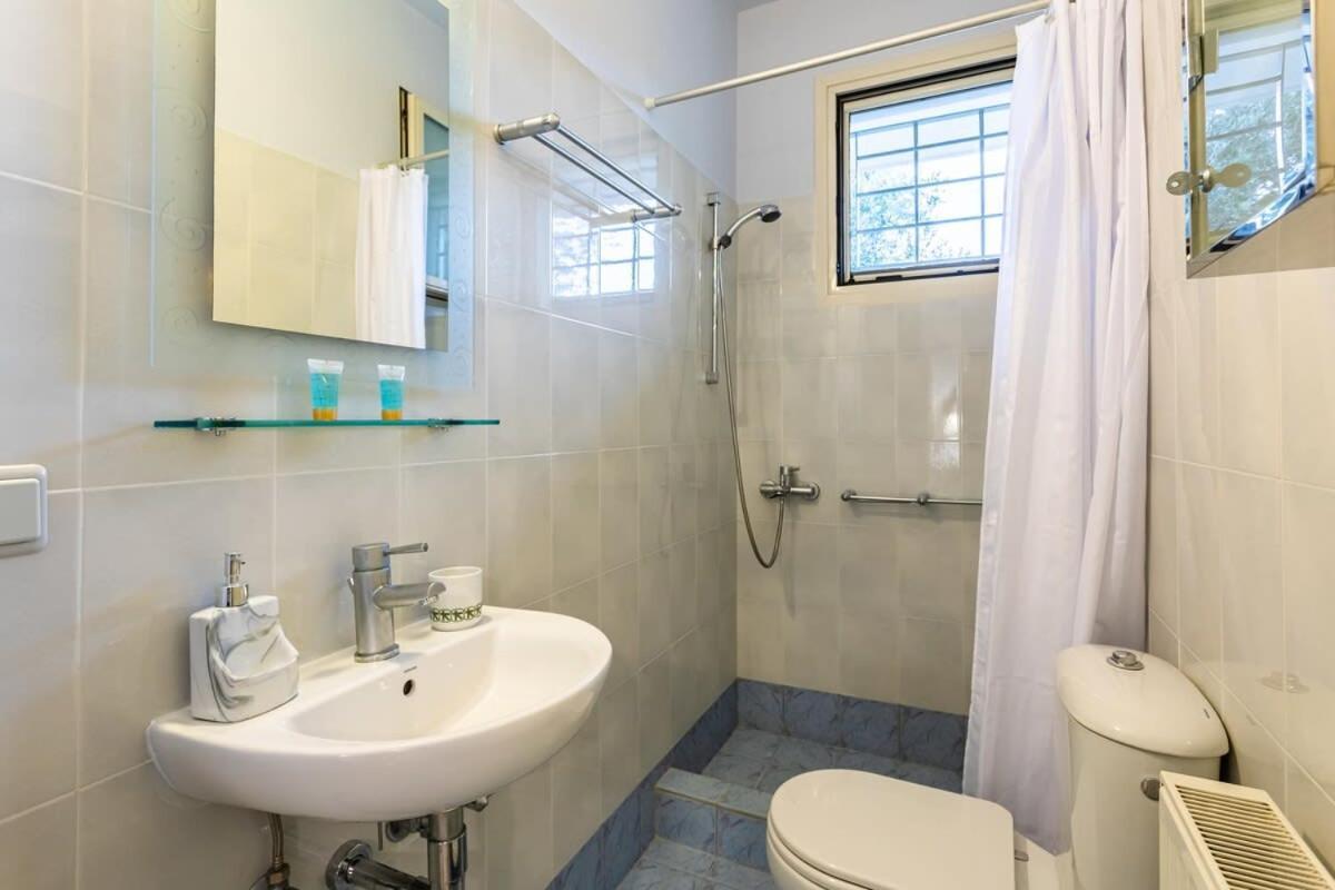 Kitries Summer Getaway - Eden Seaside Suite Kitriai Bagian luar foto